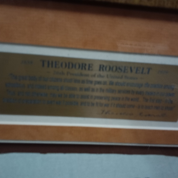 Amendment ll Bill of Rights Glass Broke In Moving. Design Is Perfect. - Picture 3 of 14